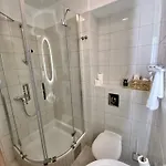 Center Gold With Private Garage Apartman Split